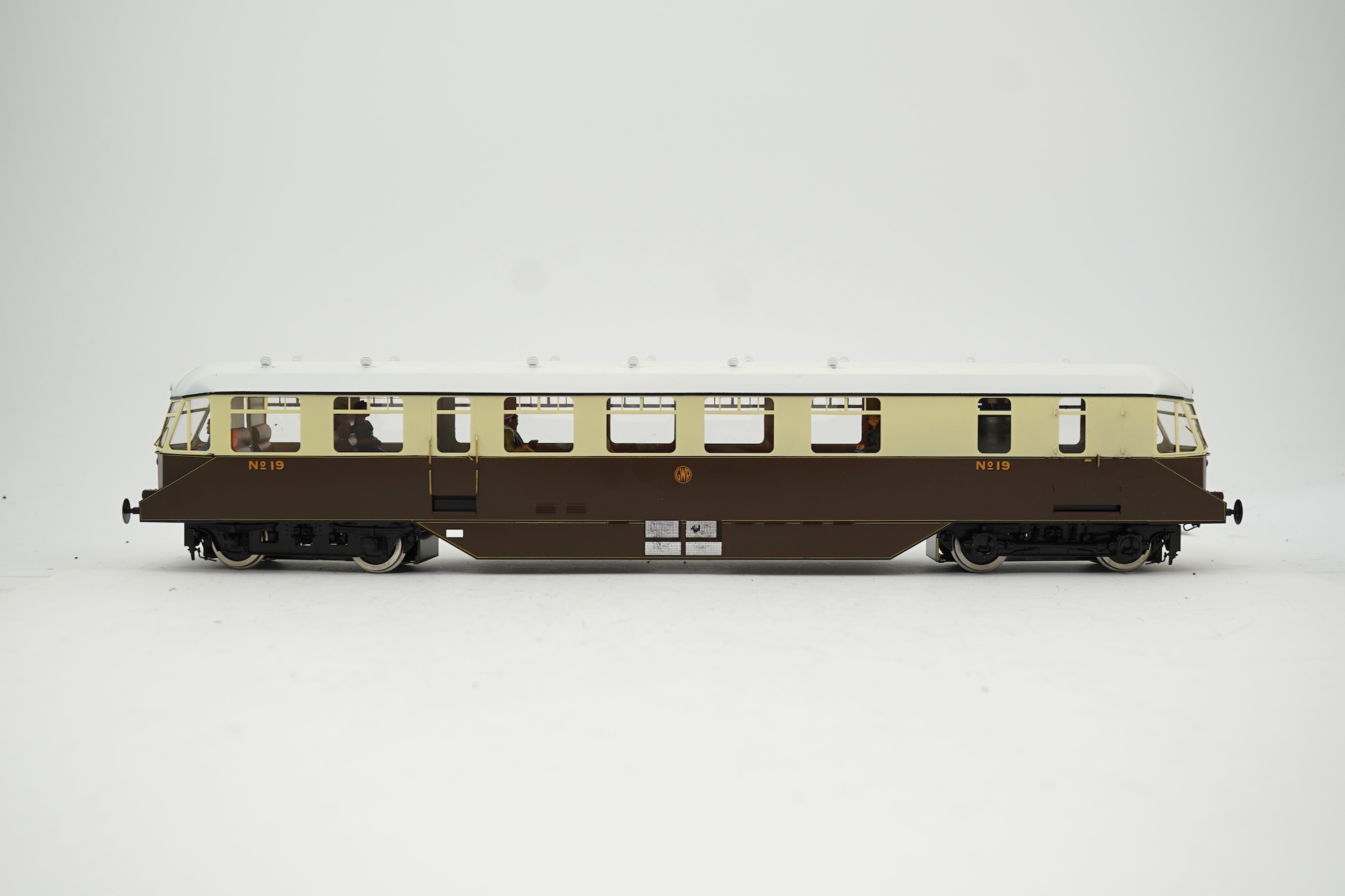 An 0 Gauge Tower Models, Blackpool, made in Sancheng China, model of GWR Rail Car No.19, powered for two rail operation.